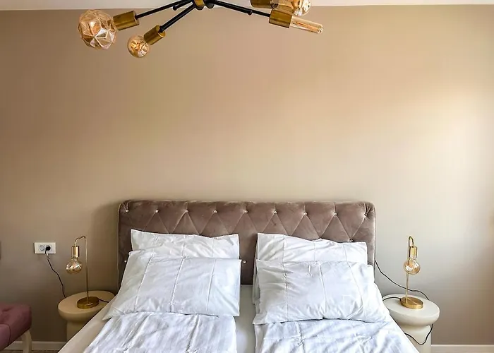 דירה Cheyf Lux *